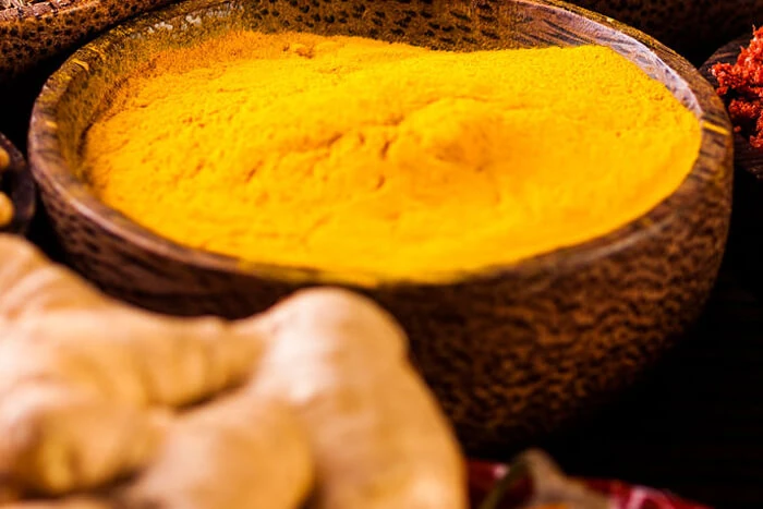 FitLine Basics enthält Curcuma Pulver