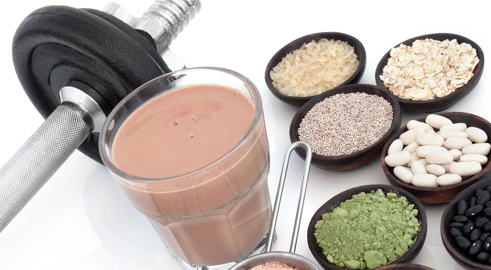 Eiweißshake und Nahrungsmittel: vor oder nach dem Sport essen